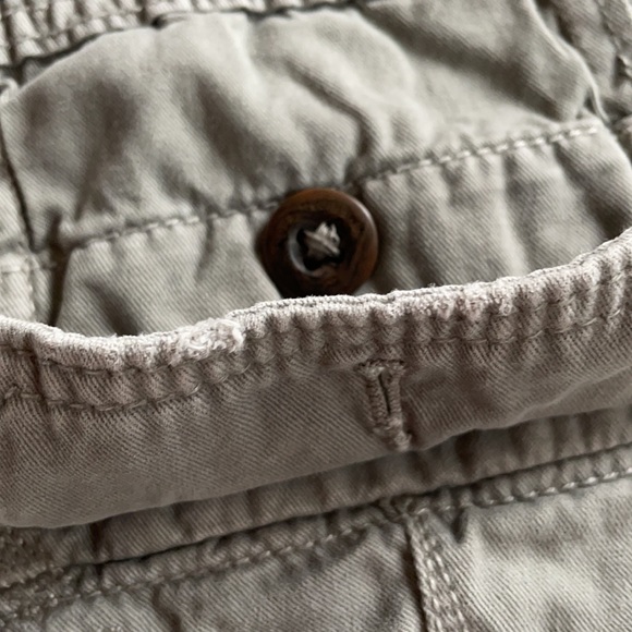 American Eagle Sz 26 Cargo Shorts - Picture 9 of 10